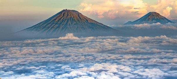 Gunung Paling Menyenangkan Surga Para Pendaki